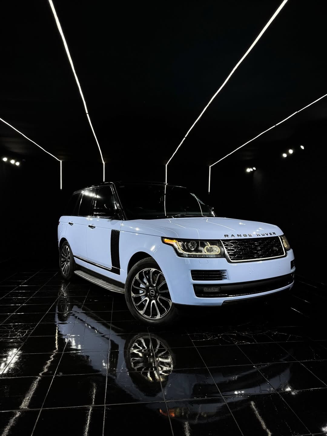 KYRA Customs — Range Rover powder blue post